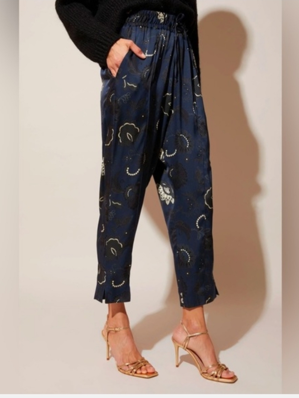 Tucker Navy-black Floral SILK Ankle Pockets Pants Stretchy Waistband M